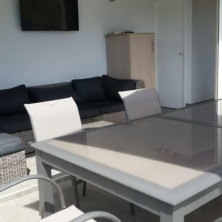Maison L'Olivet - Climatisee, Piscine Privee